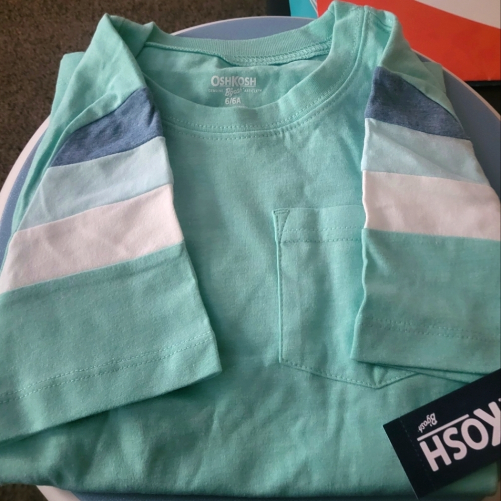 OSHKOSH B'gosh Kids Tshirt